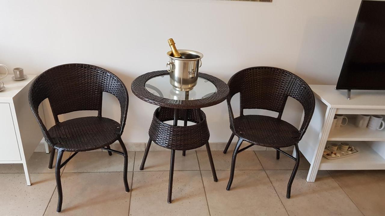 奥特朗托Catona House公寓式酒店 外观 照片